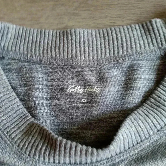 Gilly Hicks Shirt - Picture 2 of 2